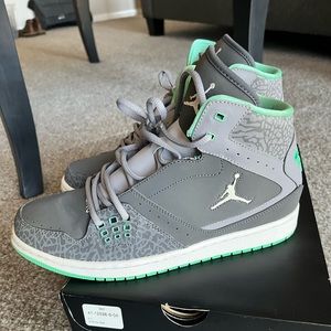 Jordan 1 flight 2013 release men’s size 11
